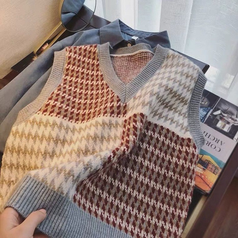 Chicmy Vintage Argyle V-Neck Knitted Sweater Vest Women Loose Sleeveless Sweater Pullover Autumn Korean Casual Oversized Knit Waistcoat