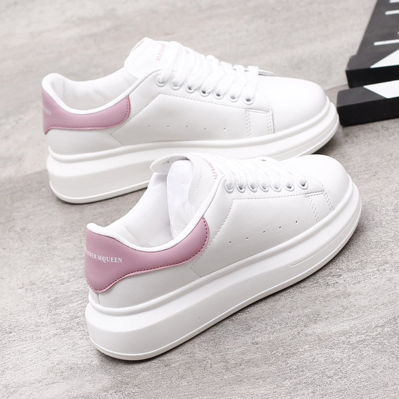 Christmas Gift Chicmy Hot Men's White Sneakers Women's Fashion Vulcanize Shoes Size 36-44 High Quality HIP HOP Shoes Platform Lace-Up Running Shoe