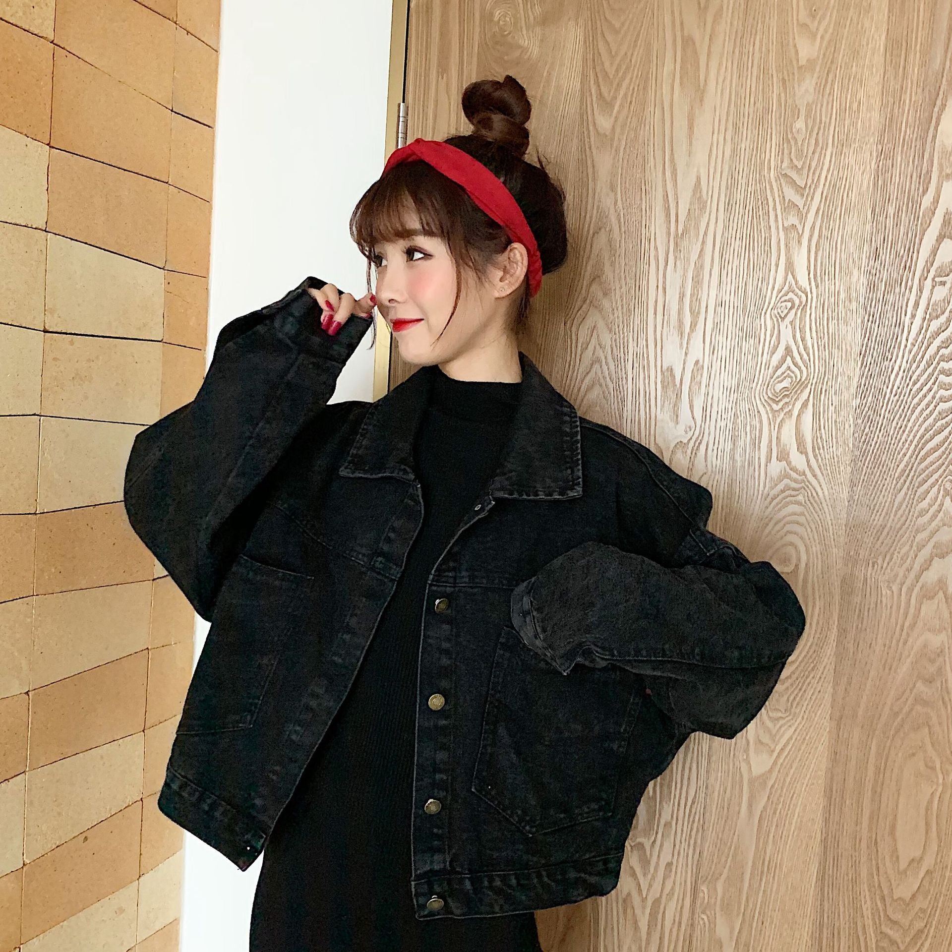 Chicmy Harajuku Black Denim Short Jacket Women Korean Loose Bomber Jacket Female Outerwear Streetwear Long Sleeve Casual Overcoat Mujer