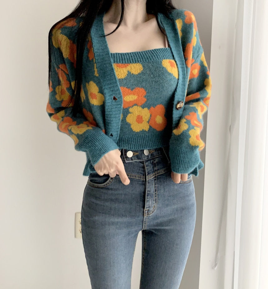 Chicmy Flower Print Cropped Cardigan Women Korean Fashion Casual Blue Sweater Single-Breasted Long Sleeven Tops + Knit Vest 2 Pcs Set