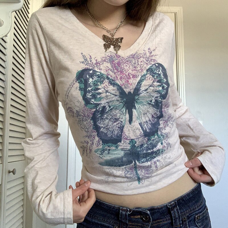 Chicmy Women 90S Vintage Harajuku T-Shirt Butterfly Graphic Print Crop Top Autumn V Neck Long Sleeve Pullovers Y2K Fairy Grunge Tees
