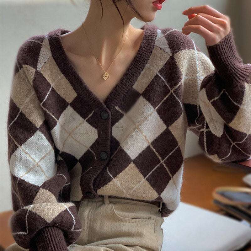 Chicmy Women's Oversize Sweater Long Sleeve Top Korean Fashion Ladies Sweater Knitted V-Neck Plaid Argyle Pullover Women Knitwear