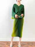 Chicmy-Fashion Loose Batwing Sleeves Gradient Pleated Midi Dress